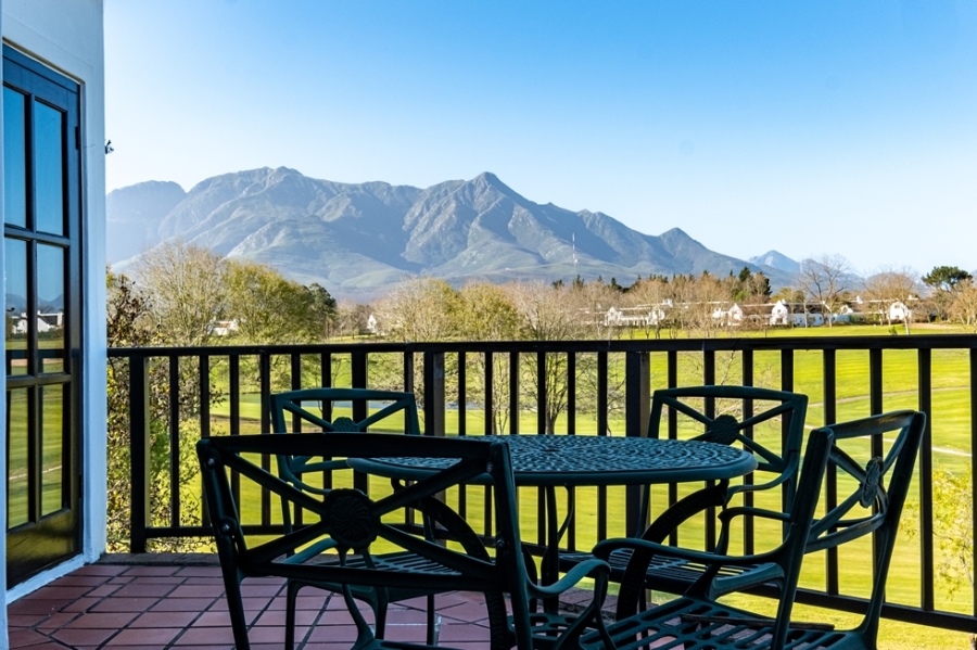 To Let 3 Bedroom Property for Rent in Fancourt Western Cape
